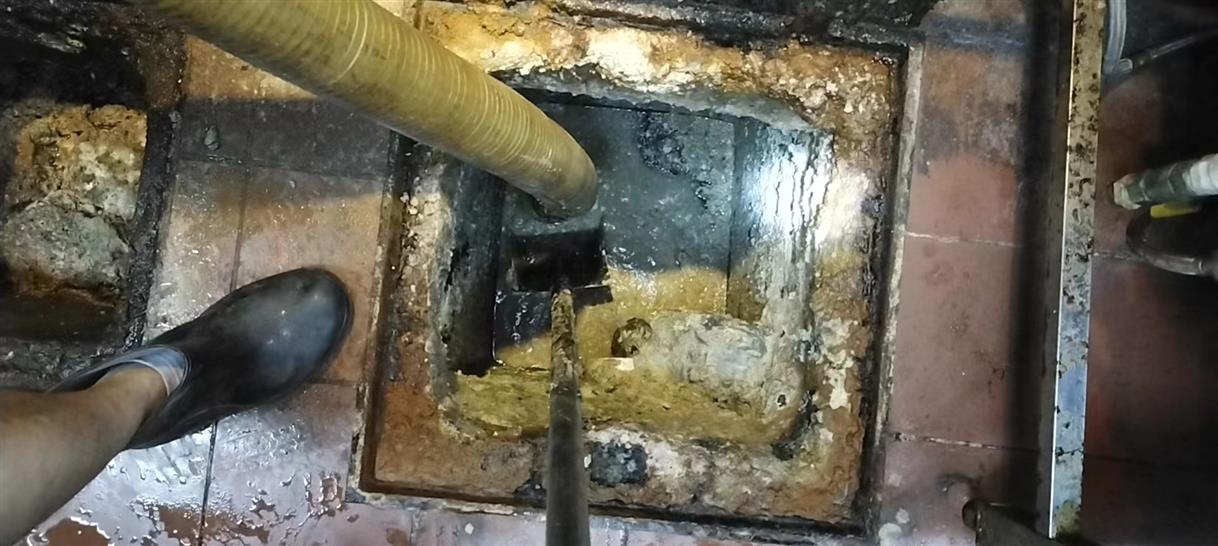 新和污水池清理一般都有毒气，怎么预防中毒呢？